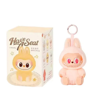Labubu Surprise – La peluche fashion qui te choisit (Stock limité !)